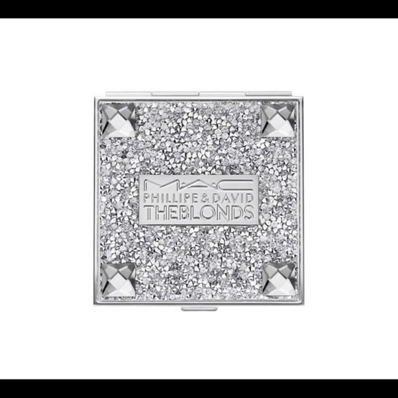 MAC Theblonds Magic Dust Powder - Picture 8 of 12